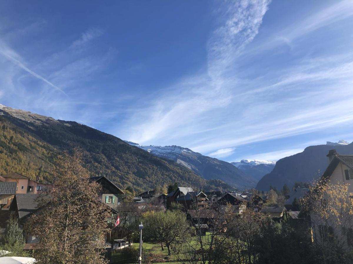 Appartement En Hyper Centre De Samoëns Екстериор снимка